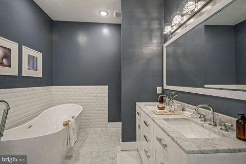 217 20th St NE #4, Washington, DC 20002 photo 22