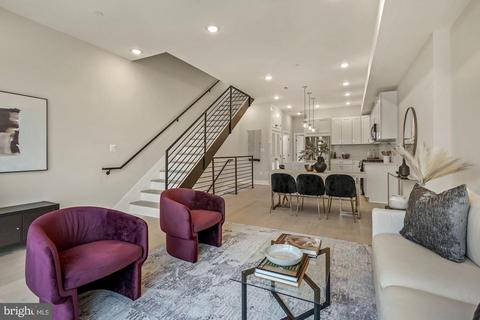 217 20th St NE #4, Washington, DC 20002 photo 6