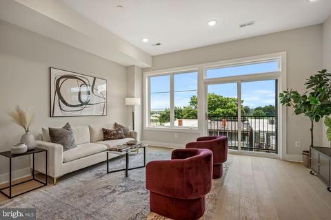 217 20th St NE #4, Washington, DC 20002 photo 8