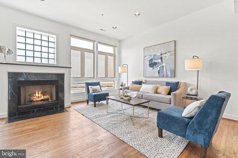 2363 Champlain St NW #29, Washington, DC 20009 photo 3