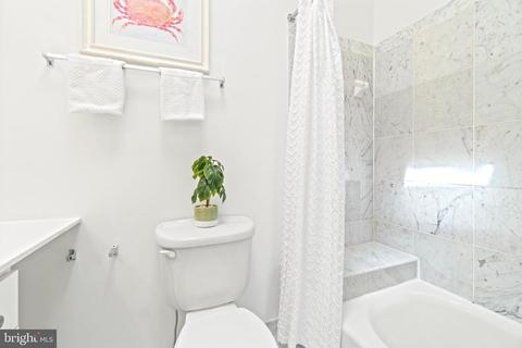 2363 Champlain St NW #29, Washington, DC 20009 photo 22