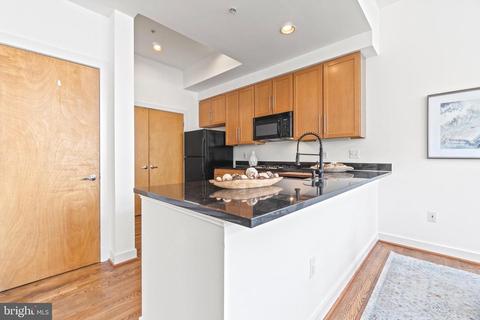 2363 Champlain St NW #29, Washington, DC 20009 photo 10