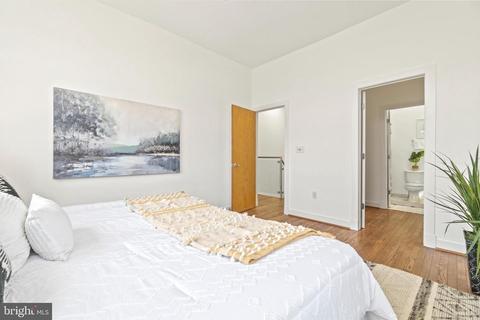 2363 Champlain St NW #29, Washington, DC 20009 photo 25