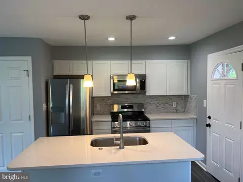 4934 Just St NE, Washington, DC 20019
