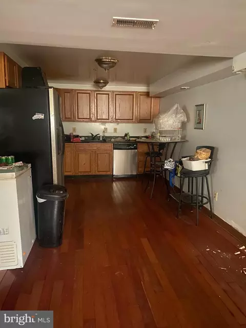 940 Eastern Ave NE #1, Washington, DC 20019 photo 2