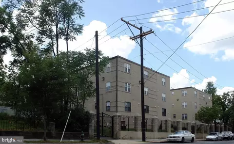 940 Eastern Ave NE #1, Washington, DC 20019 photo 14