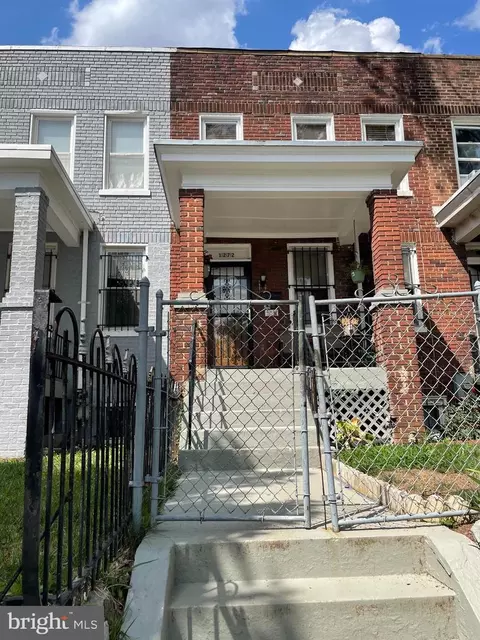 1272 Neal St NE, Washington, DC 20002