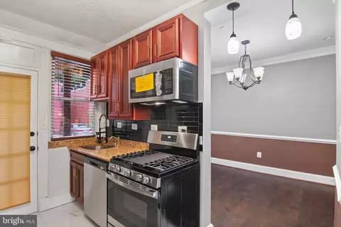 533 Gresham Pl NW, Washington, DC 20001 photo 14