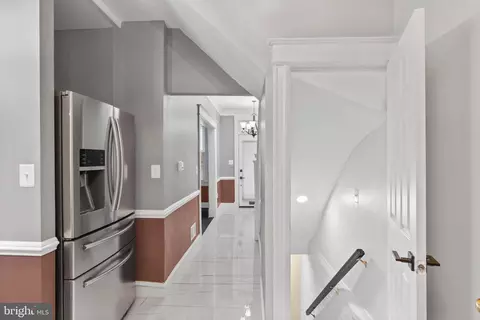533 Gresham Pl NW, Washington, DC 20001 photo 4