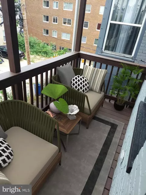 533 Gresham Pl NW, Washington, DC 20001 photo 33