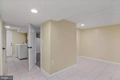 533 Gresham Pl NW, Washington, DC 20001 photo 21