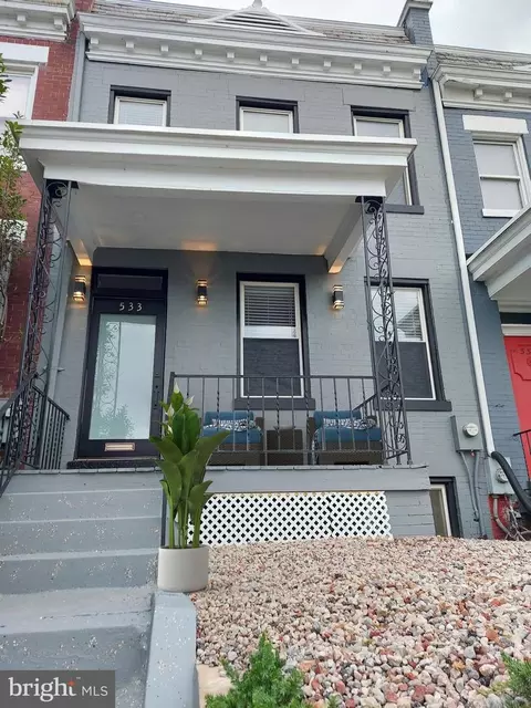 533 Gresham Pl NW, Washington, DC 20001