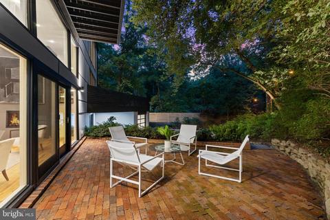 2710 Brandywine St NW, Washington, DC 20008 photo 60