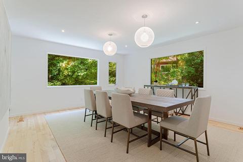 2710 Brandywine St NW, Washington, DC 20008 photo 18