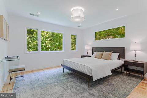 2710 Brandywine St NW, Washington, DC 20008 photo 31