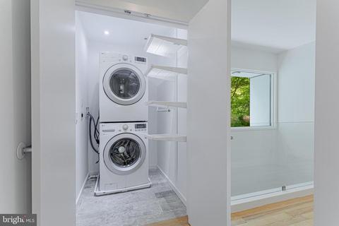 2710 Brandywine St NW, Washington, DC 20008 photo 30