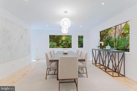 2710 Brandywine St NW, Washington, DC 20008 photo 16
