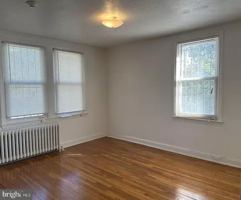 900 19th St NE, Washington, DC 20002 photo 9