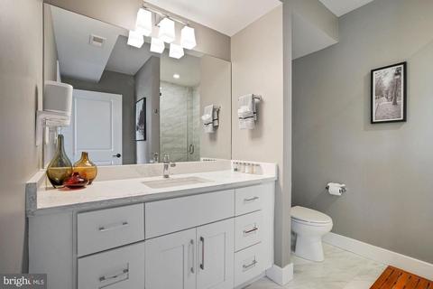 723 18th St NE #723-2, Washington, DC 20002 photo 31