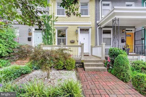 1419 Ives Pl SE, Washington, DC 20003 photo 1