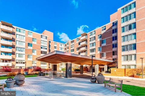 2939 Van Ness St NW #937, Washington, DC 20008