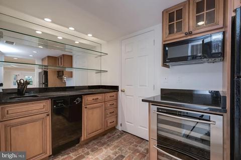 1521 28th St NW, Washington, DC 20007 photo 23