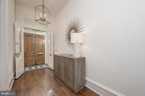 1521 28th St NW, Washington, DC 20007 photo 2