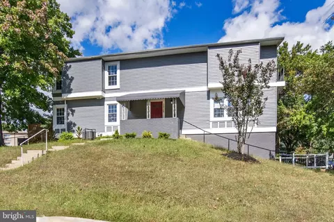 2425 17th St SE, Washington, DC 20020 photo 3