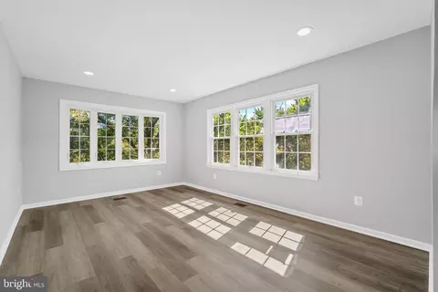 2425 17th St SE, Washington, DC 20020 photo 8