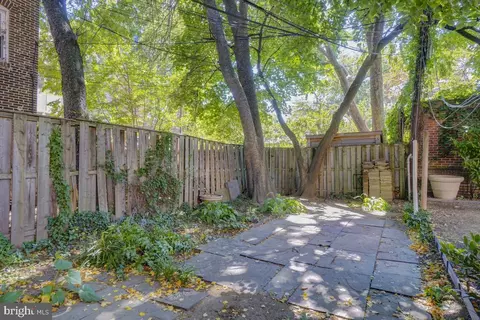 411 E Capitol St SE, Washington, DC 20003 photo 25