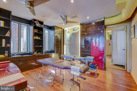 411 E Capitol St SE, Washington, DC 20003 photo 10