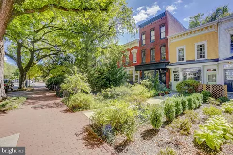 411 E Capitol St SE, Washington, DC 20003 photo 5