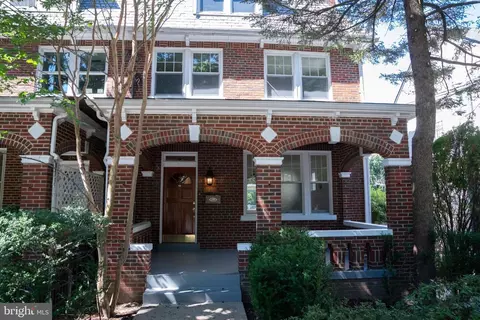 2816 38th St NW, Washington, DC 20007