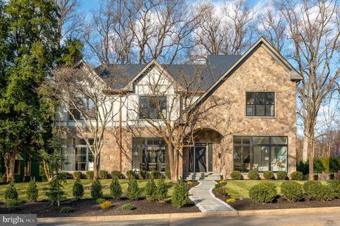 5045 Overlook Rd NW, Washington, DC 20016