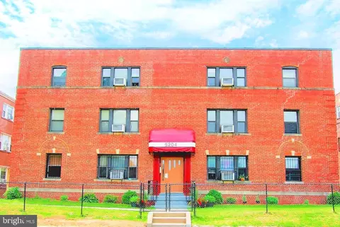 5204 3rd St NW #5, Washington, DC 20011