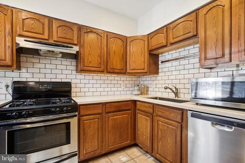 1680 Kramer St NE, Washington, DC 20002 photo 3