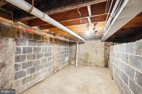 1680 Kramer St NE, Washington, DC 20002 photo 29