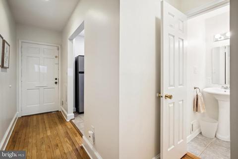 1680 Kramer St NE, Washington, DC 20002 photo 8