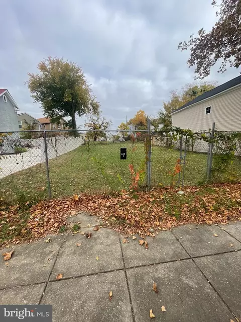 4318 Sheriff Rd NE, Washington, DC 20019 photo 3