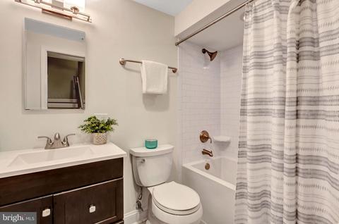 2904 Upton St NW, Washington, DC 20008 photo 26