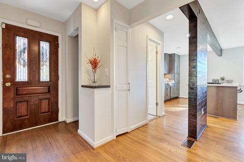 2904 Upton St NW, Washington, DC 20008 photo 7