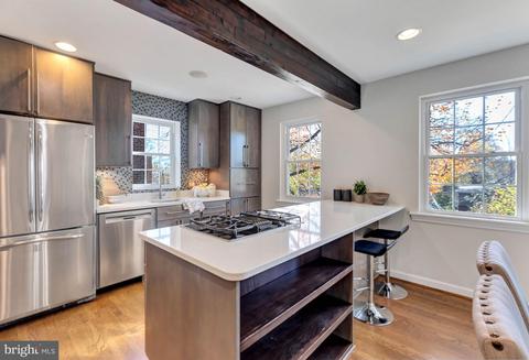 2904 Upton St NW, Washington, DC 20008 photo 10