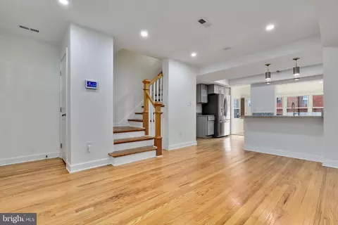 3415 Baker St NE, Washington, DC 20019 photo 10