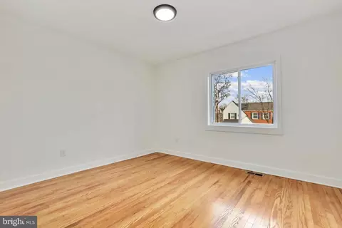 3415 Baker St NE, Washington, DC 20019 photo 23
