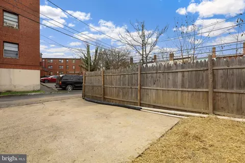 3415 Baker St NE, Washington, DC 20019 photo 34