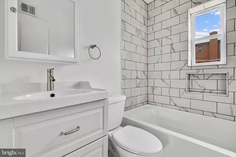 3415 Baker St NE, Washington, DC 20019 photo 27