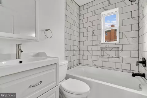 3415 Baker St NE, Washington, DC 20019 photo 28