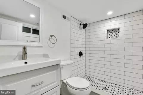 3415 Baker St NE, Washington, DC 20019 photo 33