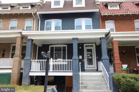 1422 Shepherd St NW #1, Washington, DC 20011