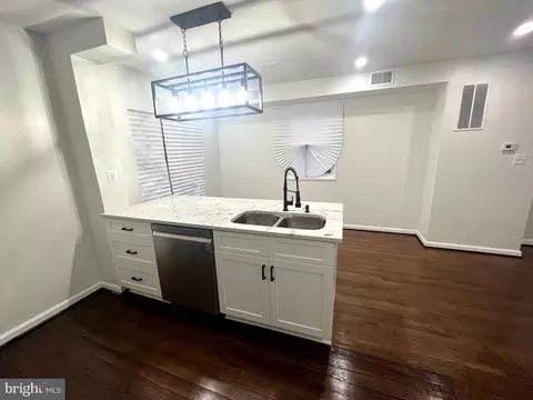 4201 Hildreth St SE, Washington, DC 20019 photo 9